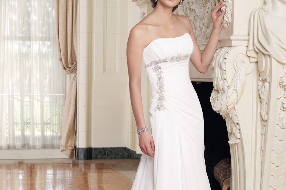 BLISS BRIDAL BOUTIQUE - Rent a brand new wedding dress in Jamaica!