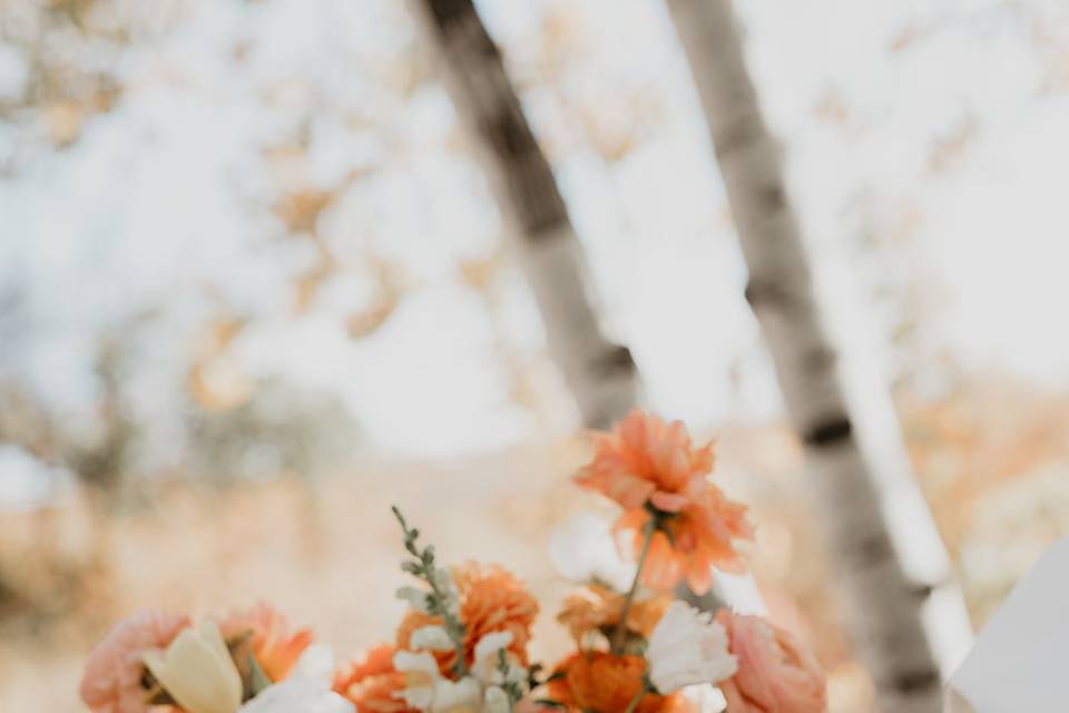 Autumnal bridal bouquet