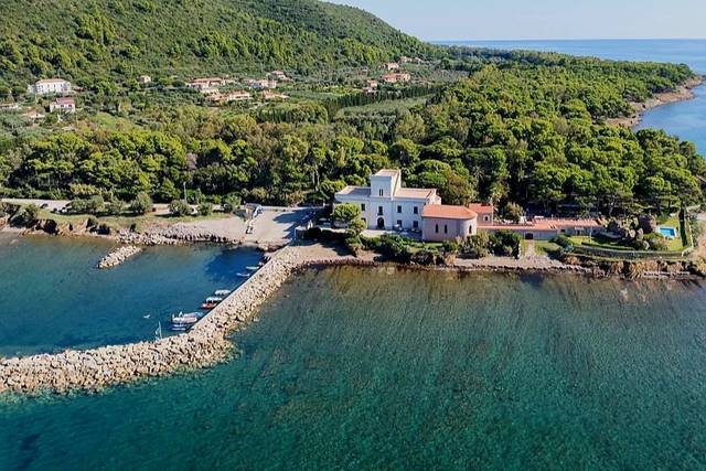Tenuta Punta Licosa del Principe di Belmonte