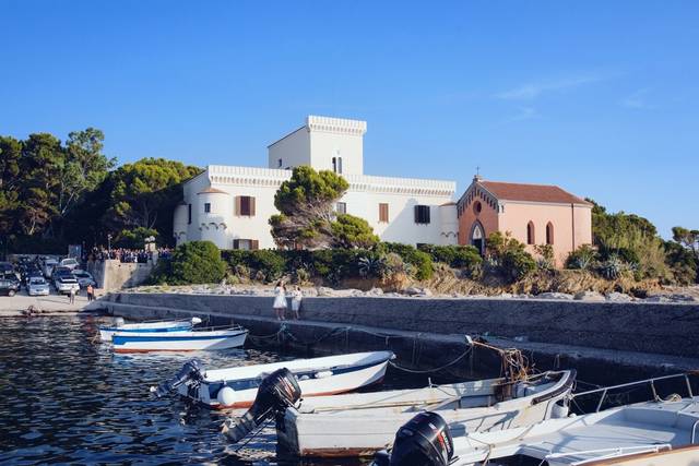 Castle, Chapel & private port