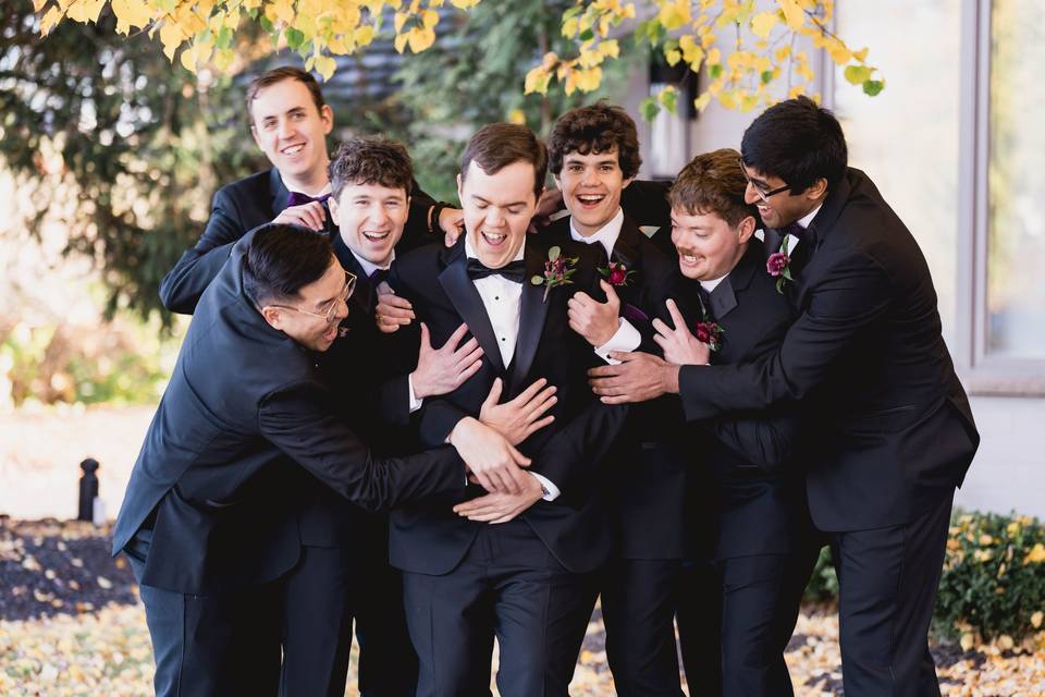 Groomsmen