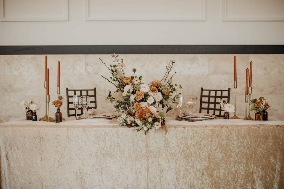 Sweetheart Table