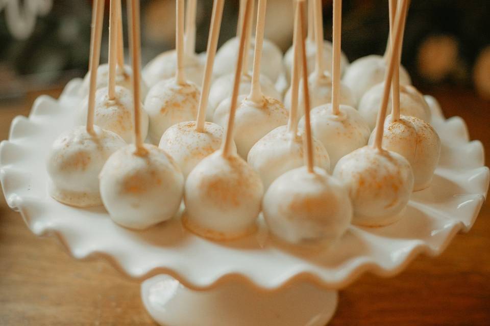 Cake Pop Dessert Table