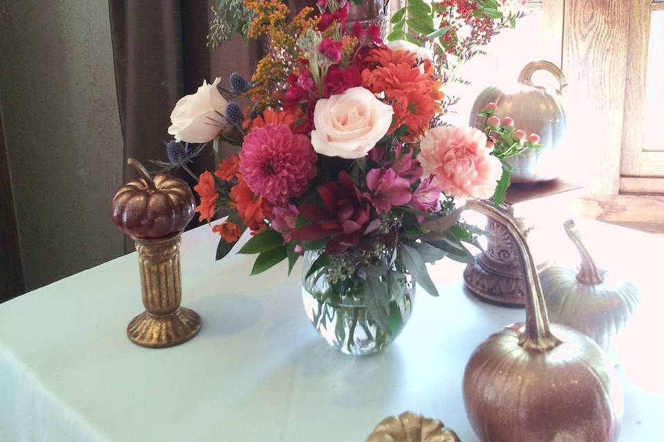 Another Bright Fall Tablescape