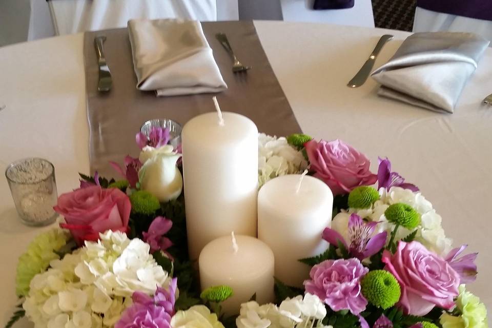 Candle Ring Arrangement