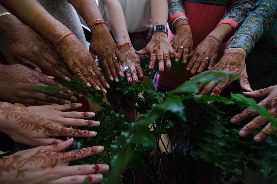 Bridal henna