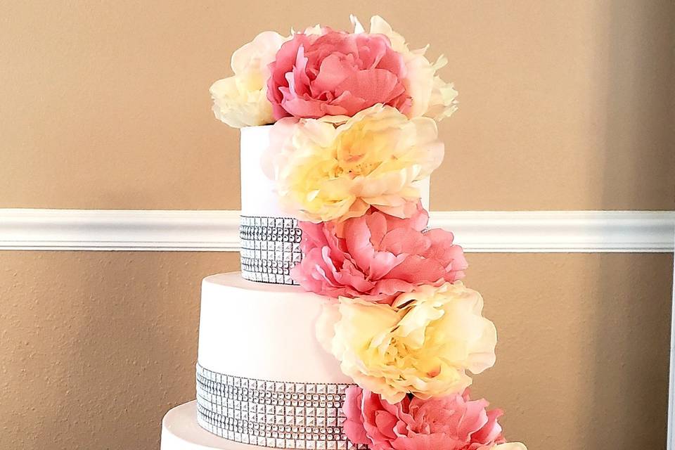 Pink and white blooms