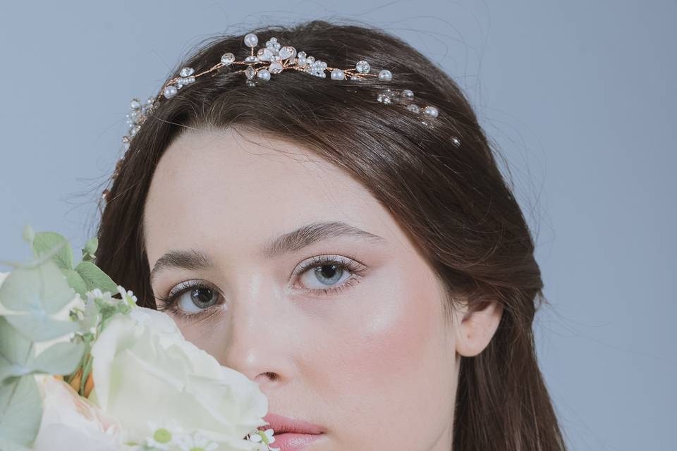 BRIDAL LOOK BOOK