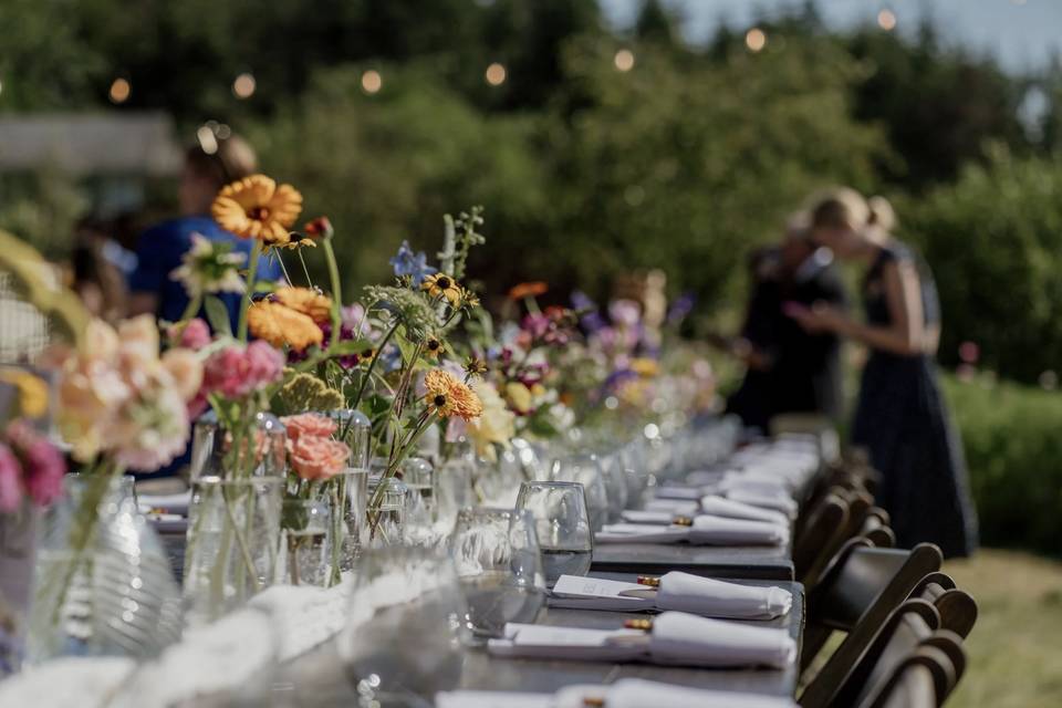 Wildflower tablescape