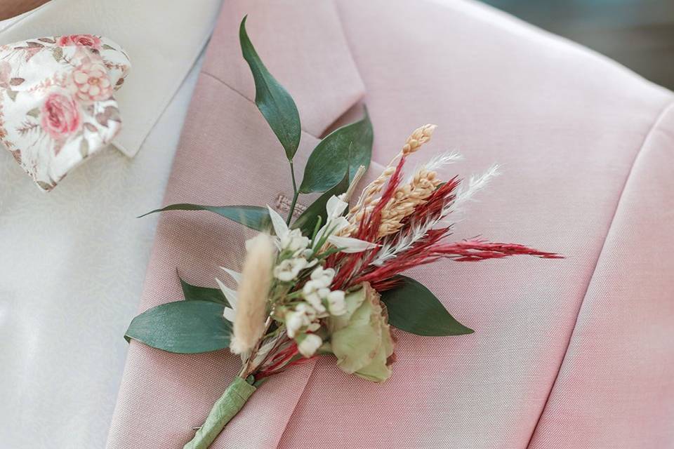 Pink boutonnière