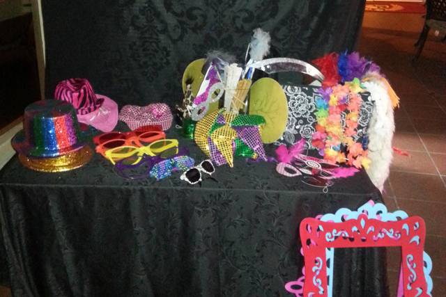 Our photo booth comes with a ton of fun props from hats, boas, wings, capes, mustaches on a stick, colorful frames and fans, sunglasses and more! Props add so much fun to the pictures and to your party! Adults and children get in on the fun!