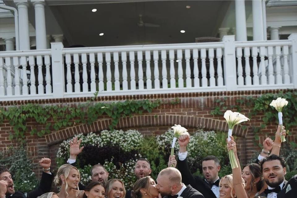 Group Wedding Trends
