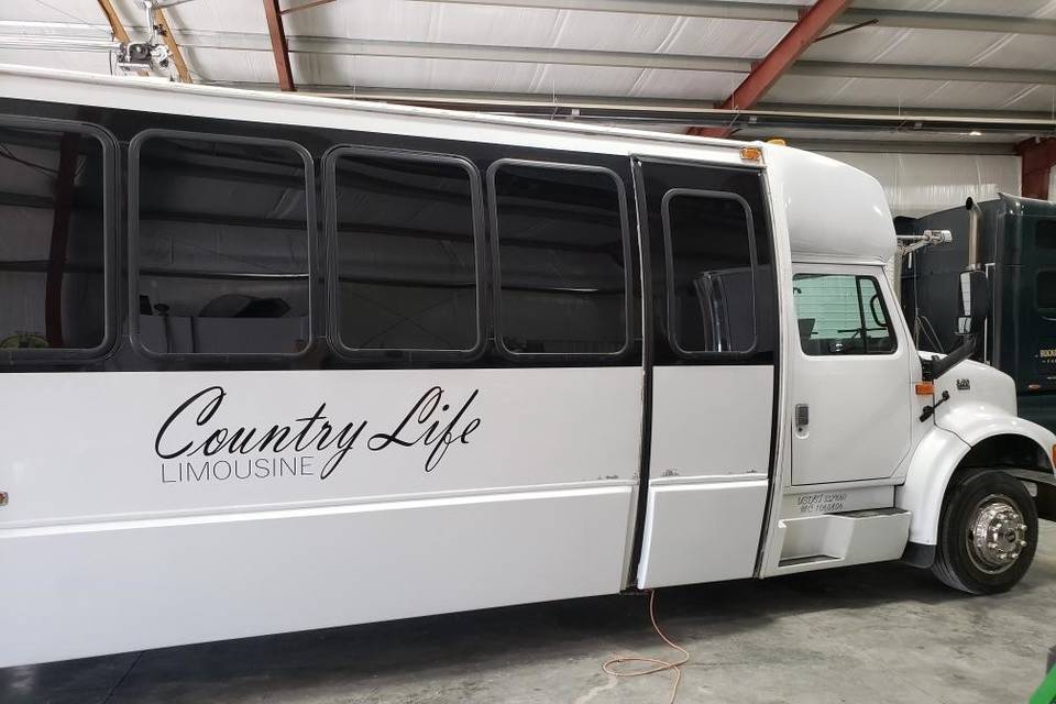 Country Life Limousine