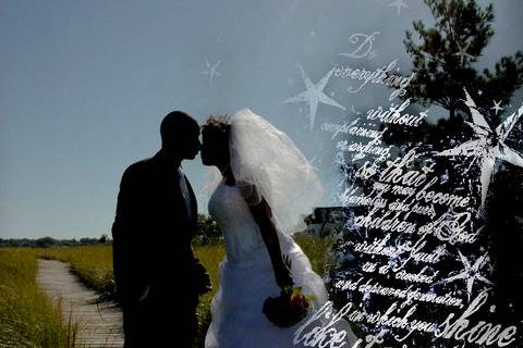 Bride and Groom - Kisses Words