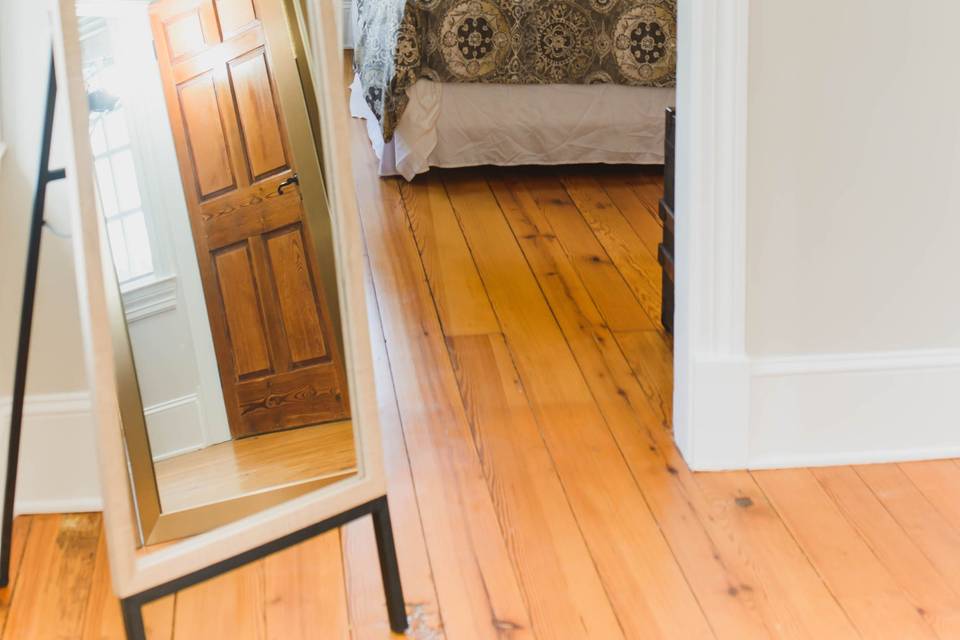 Farmhouse bedroom