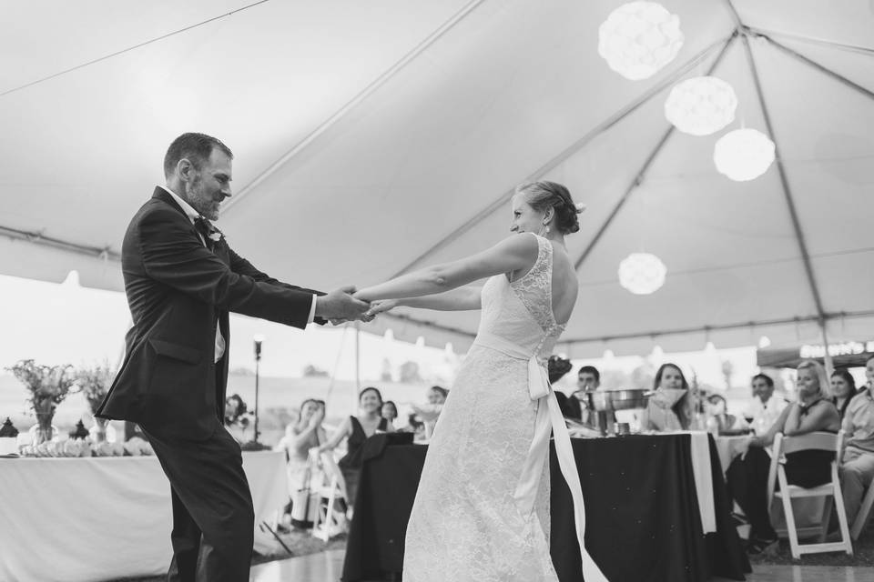 An unforgettable first dance