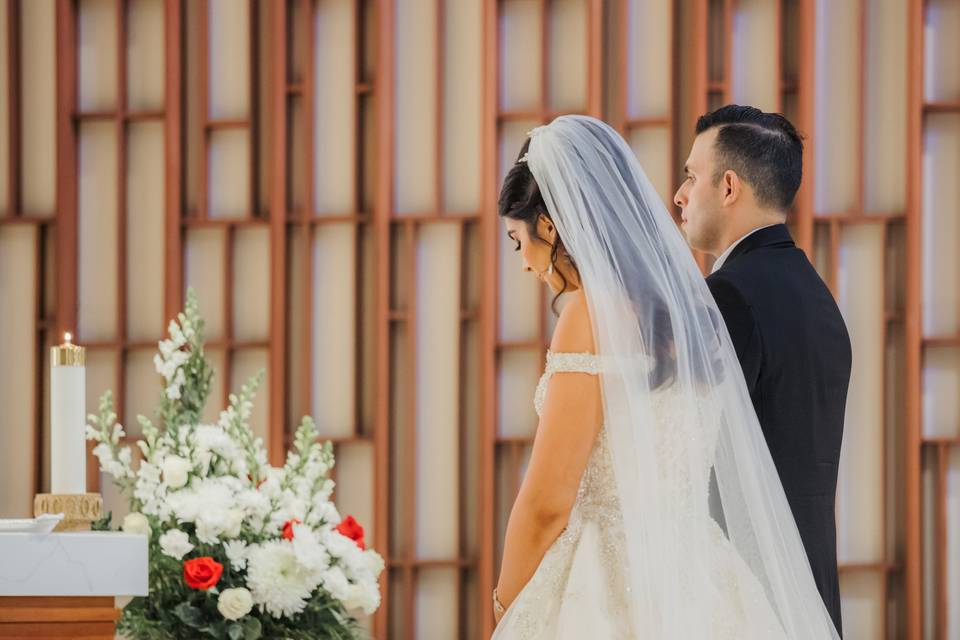 Bride&Groom during ceremony