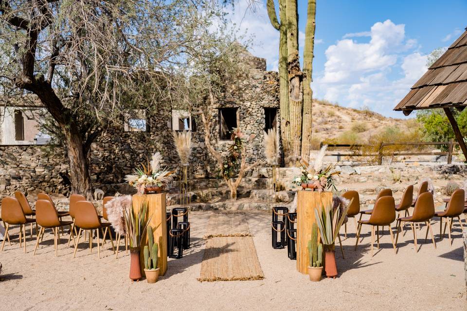 Desert boho ceremony