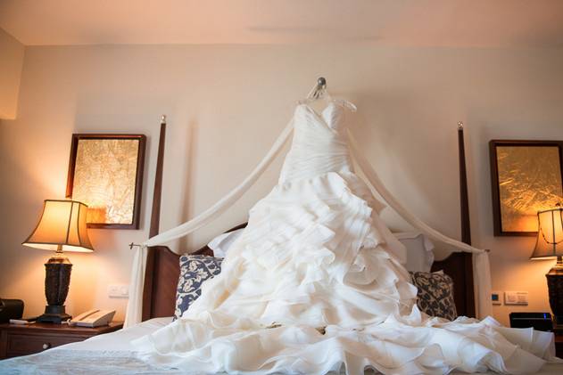Bridal gown