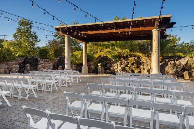 Union Brick by Wedgewood Weddings