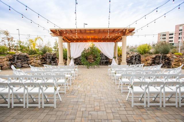 Union Brick by Wedgewood Weddings