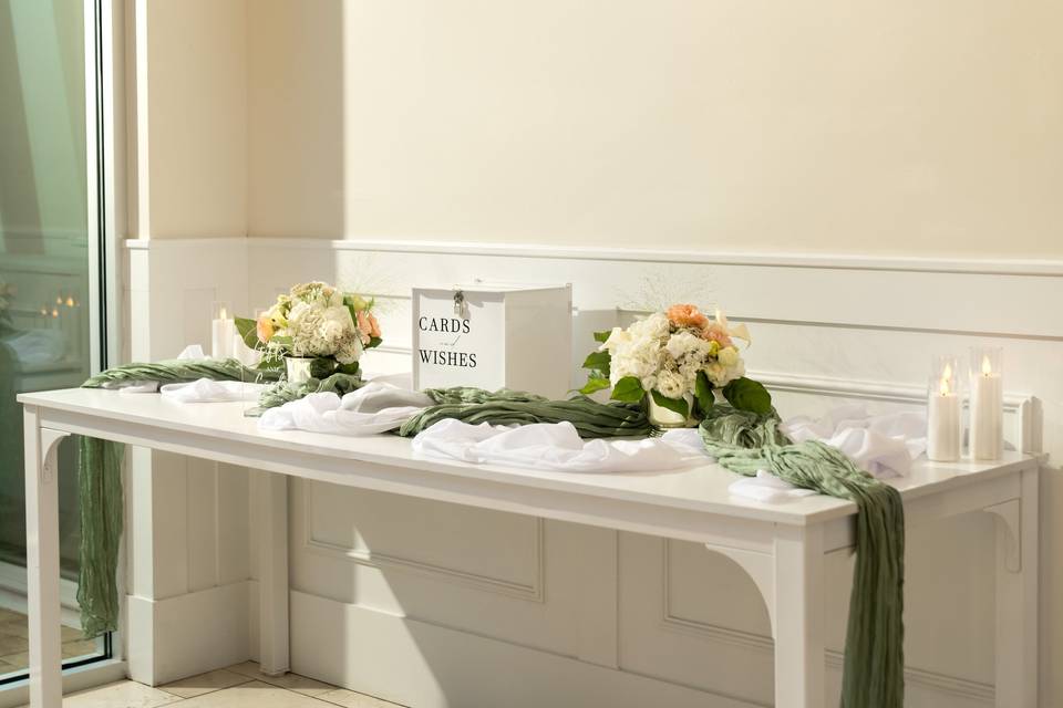 Welcome Table