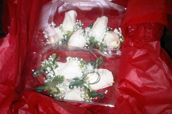 Groomsmen boutonniere