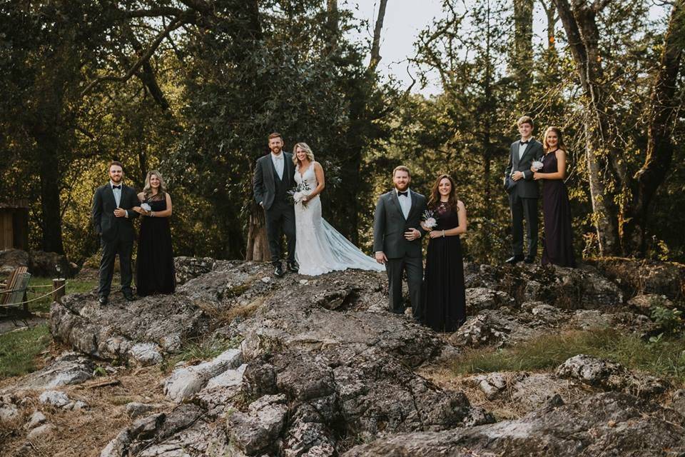 Bridal attendants