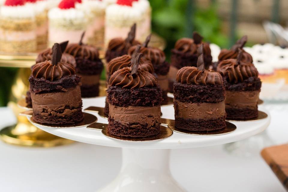 Mini chocolate cakes