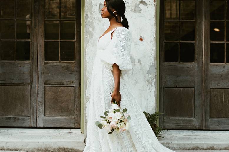 Courtyard bride