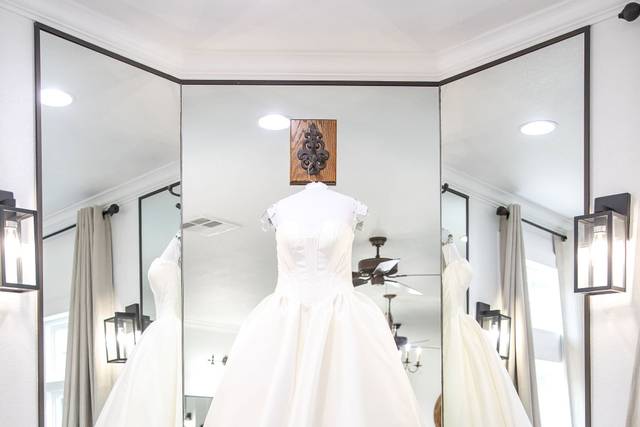 Luxury bridal suite