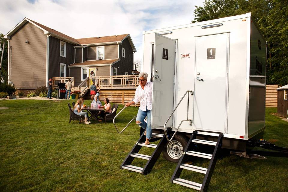 THRONE, The Restroom Trailer Company
