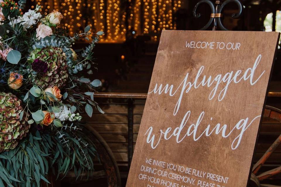 Romance & Rust Weddings and Events, LLC
