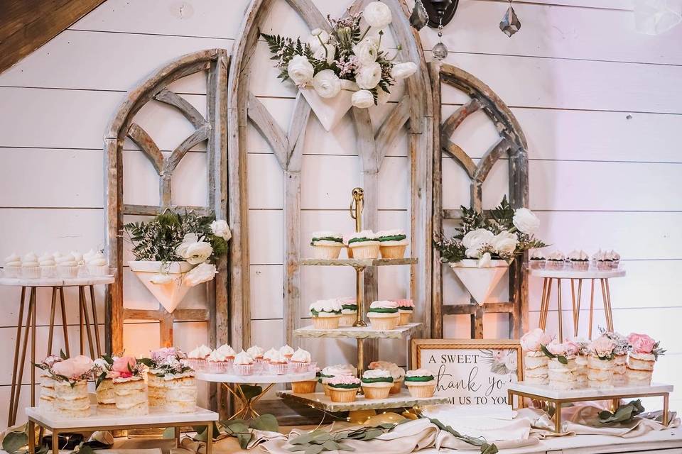 Buffet Dessert Display