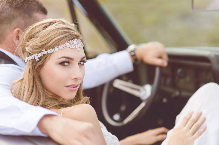 Dainty headpiece