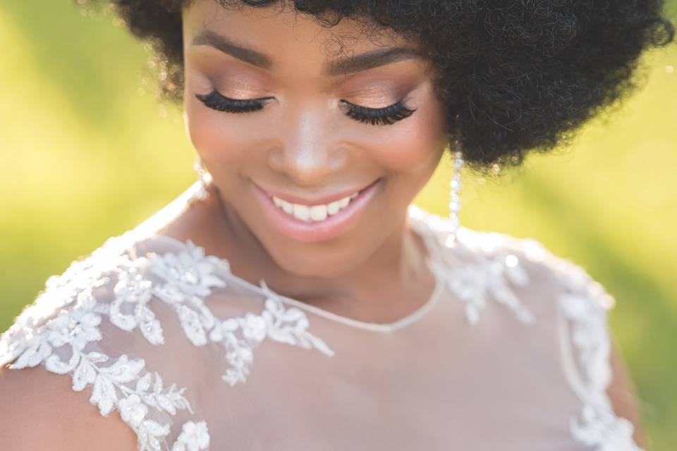 Mobile Hair and Makeup Services, Las Vegas, NV- Smooth Brides