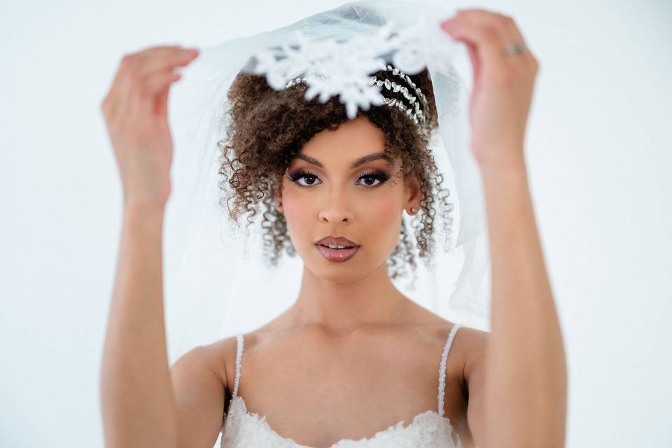 WOC Short w/ Natural Curls