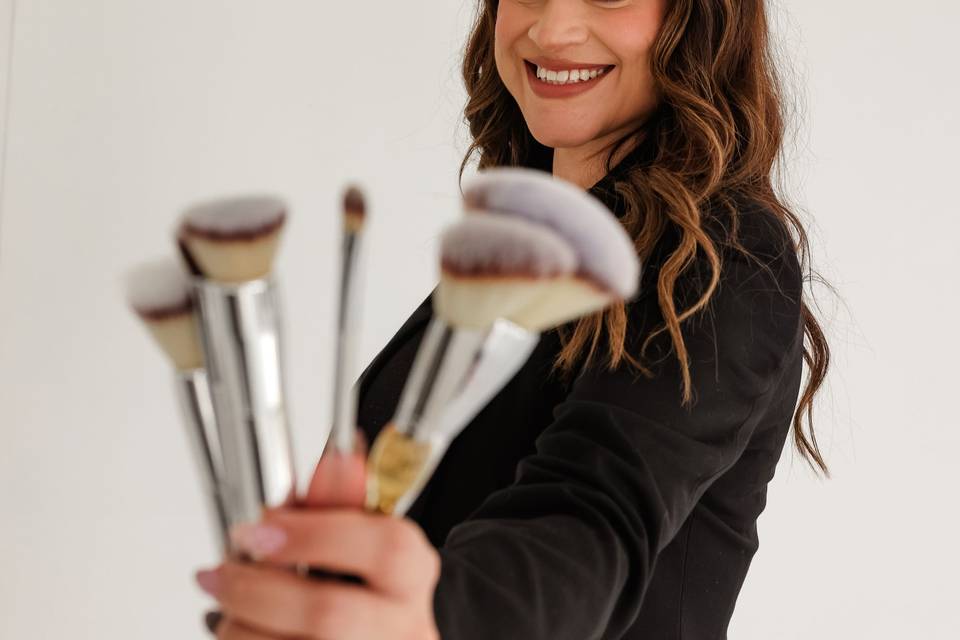 Ready to deliver you Glam