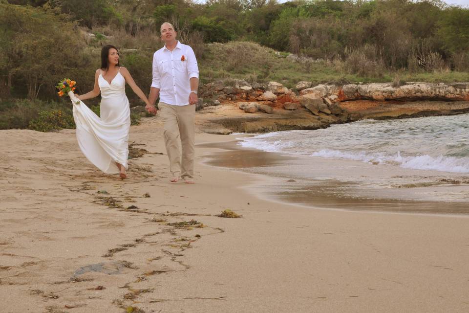 Beach elopement