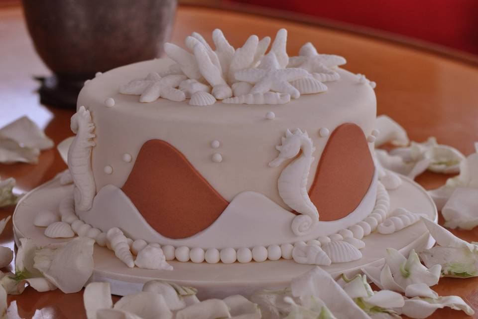 Beach theme wedding cake