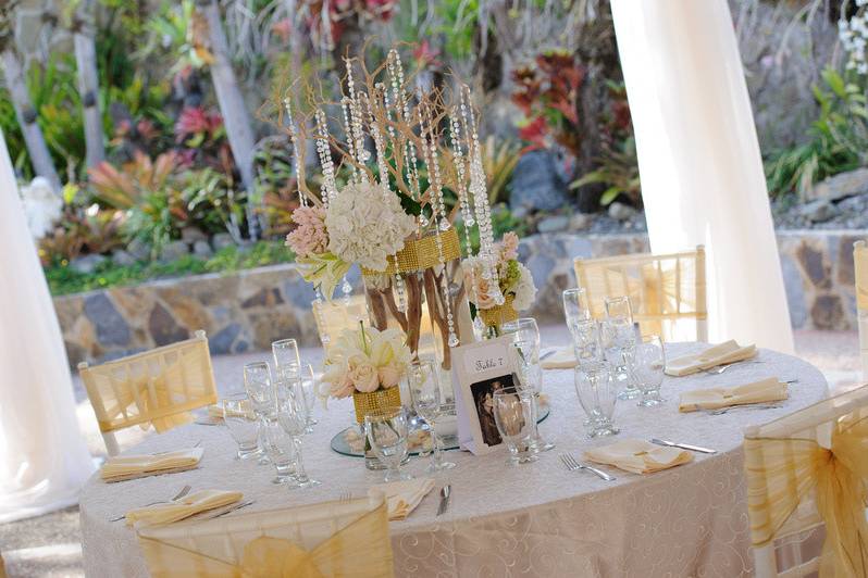 Romantic wedding decor