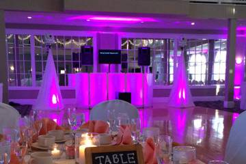 Tv slide show, dance on clouds first dance, led color facade NJ wedding