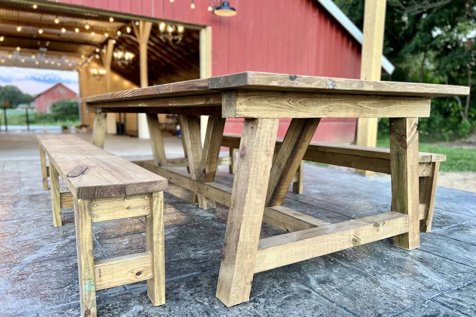 Farmhouse table gathering area