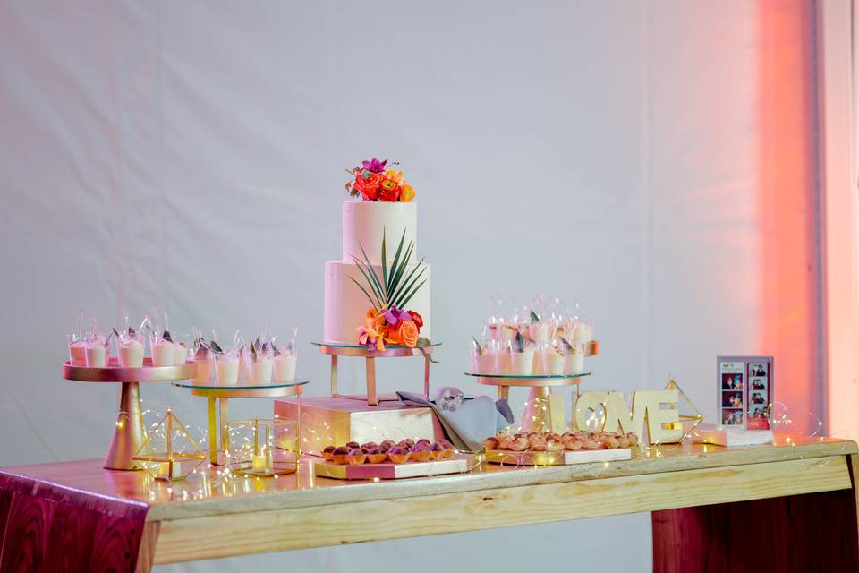 Gorgeous dessert station