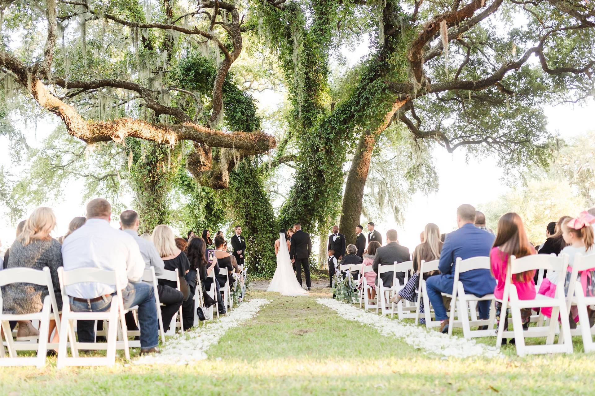 La Maison Gautier, "The Old Place" Mansion Weddings Gautier, MS