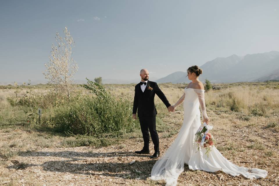 Bride groom desert portrait