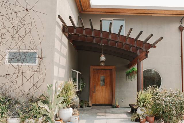 Oak Hollow Estate