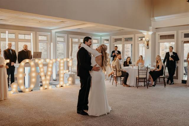 1st dance