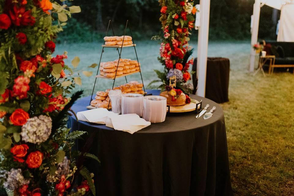 Cake & donut setup