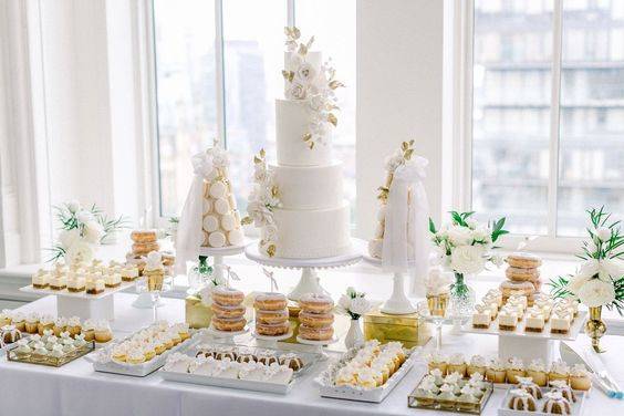 Dessert table and cake